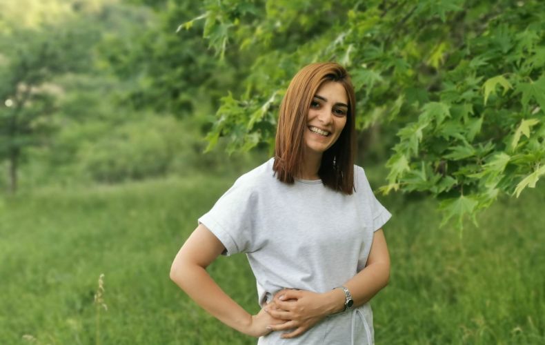 Բերձորցի ուսուցչուհին իր առաքելությունը շարունակում է Ասկերանի շրջանի Խնապատ համայնքի դպրոցում