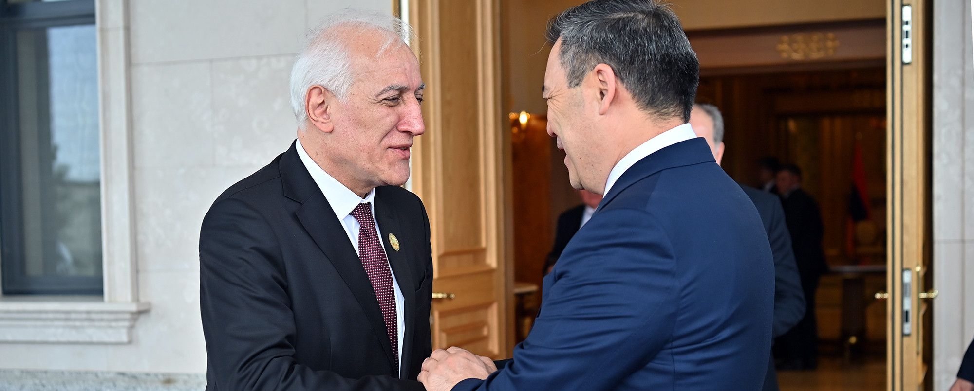 ՀՀ-ի ու Ղրղզստանի նախագահներն արձանագրել են՝ չնայած առկա դրական դինամիկային՝ համագործակցության ներուժը դեռևս լիովին չի իրացվել