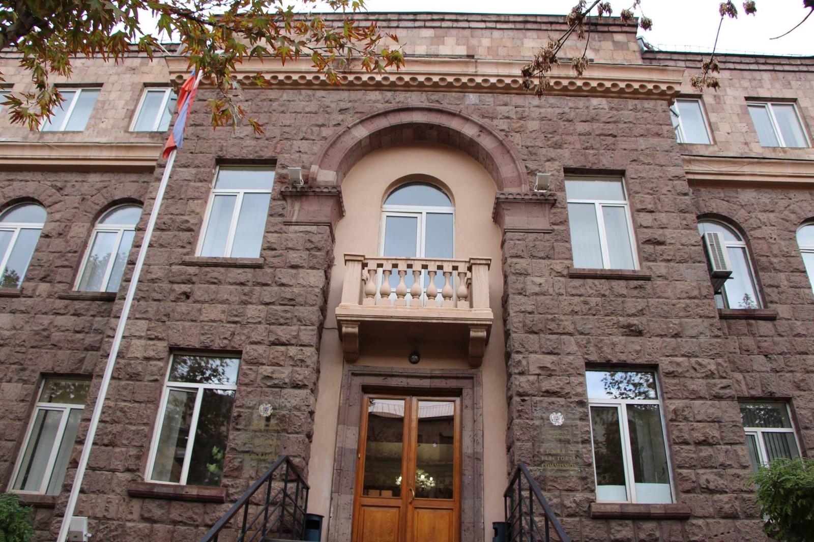 ԿԸՀ-ն բավարարել է «Ուժեղ Հայաստան» դաշինքի ընտրական ցուցակի 6 անդամի նկատմամբ քրեական հետապնդում հարուցելու և նրանց ազատությունից զրկելու միջնորդություններին