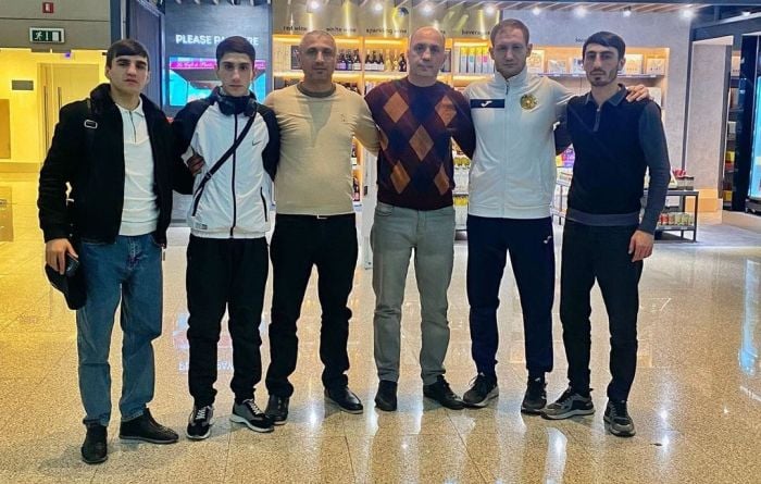 Հայ բռնցքամարտիկները մեկնել են Բուլղարիա