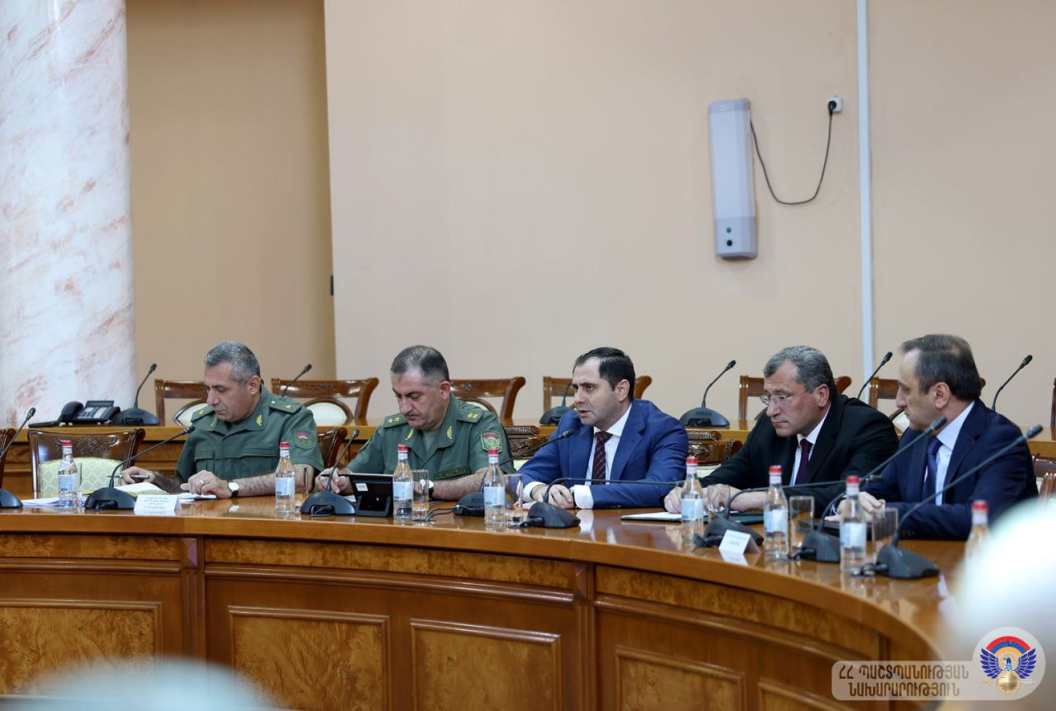 Սուրեն Պապիկյանը հանդիպել է արտասահմանում հավատարմագրված ՀՀ ռազմական կցորդների հետ