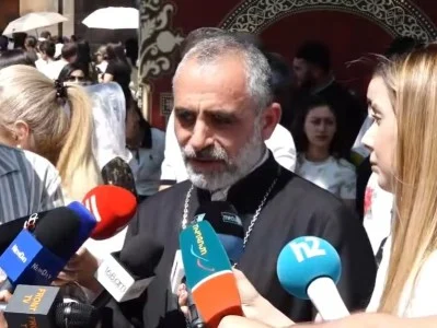Սուրբ Էջմիածինը դարեր շարունակ ամուր կանգնած է եղել և դա վկայությունն է մեր հաղթական ոգու ամրության. Տեր Եսայի
