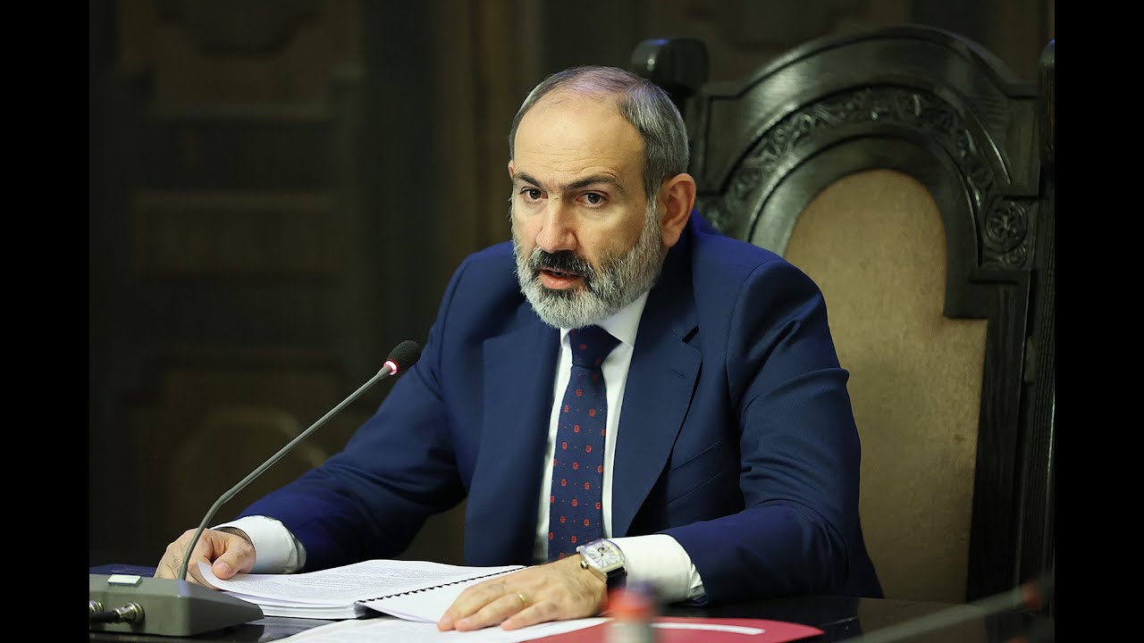 Есть информация, что Баку собирается в одностороннем порядке открыть Лачинский коридор, выпуская жителей Нагорного Карабаха оттуда и не допуская их обратного въезда, с целью этнической чистки: Пашинян