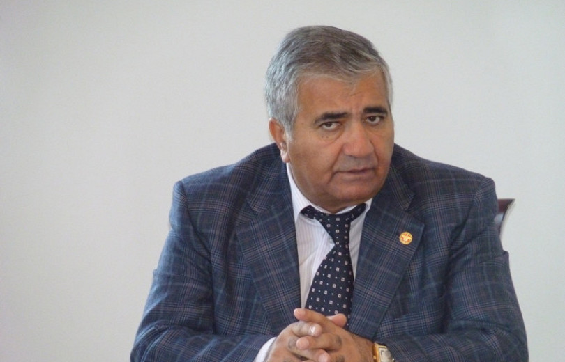 Սամվել Դարբինյանին հիշել են Սամվել Կարապետյանի ձերբակալության օրը․ «Հրապարակ»