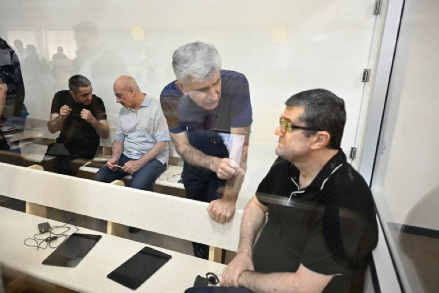Բաքվում շարունակվում է ապօրինաբար պահվող հայ գերիների կեղծ դատավարությունը