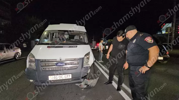 Երևանում «Ford»-ը վրաերթի է ենթարկել փողոցը չթույլատրելի հատվածով անցնող հետիոտնին. վերջինը շպրտվել է հանդիպակաց երթևեկելի գոտի և կրկնակի վրաերթի ենթարկվել