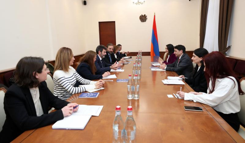 Քննարկվել է ՎԶԵԲ 2025-2030 թթ. Հայաստանի ռազմավարությունը. հանդիպում Ֆինանսների նախարարությունում