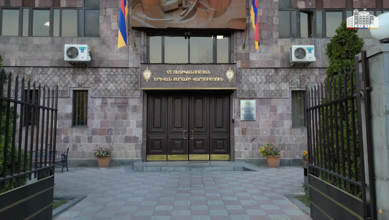 Իրավապահները բռնել են տղամարդուն՝ մինչև բնակարանային գnղության վերաբերյալ ստացված ահազանգը (տեսանյութ)