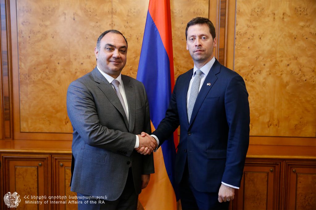 ՆԳ նախարարն ընդունել է ԱՄՆ պետքարտուղարի փոխտեղակալին. քննարկվել են համագործակցության ընդլայնմանն առնչվող հարցեր