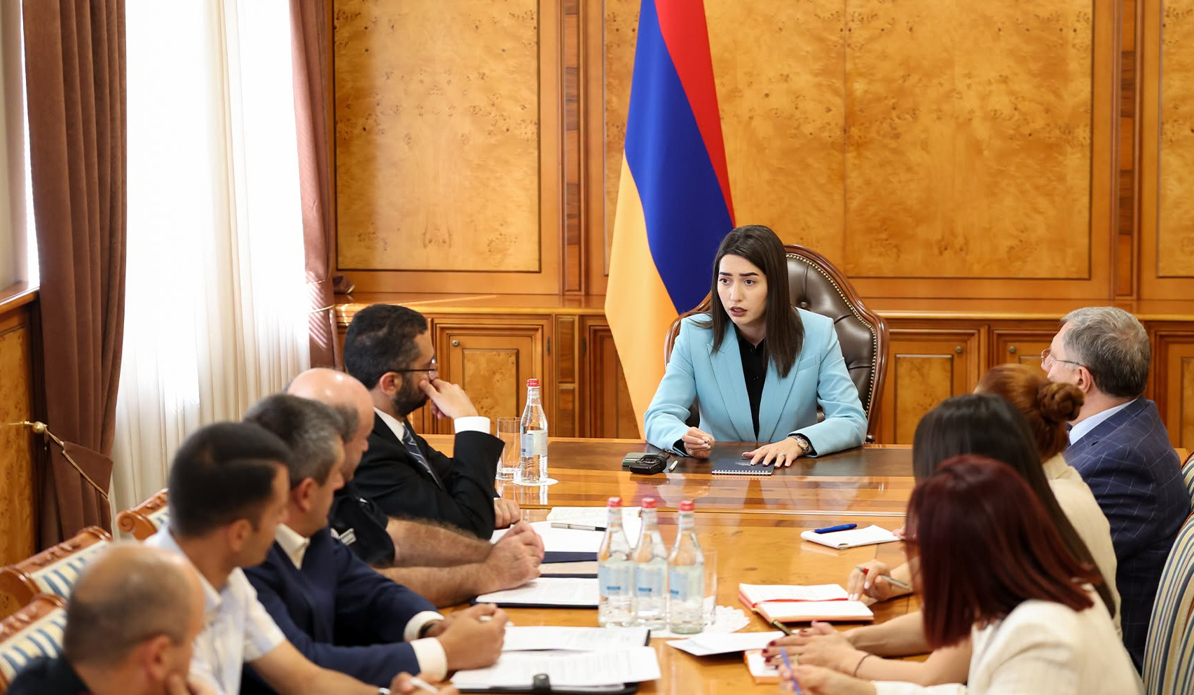 Հաշվառման-քննական ծառայությունների մի շարք լուծումներ նախատեսել ենք, բայց հին ու նոր համակարգերի մեջ էական խզում և ճեղքվածք կա․ նախարար