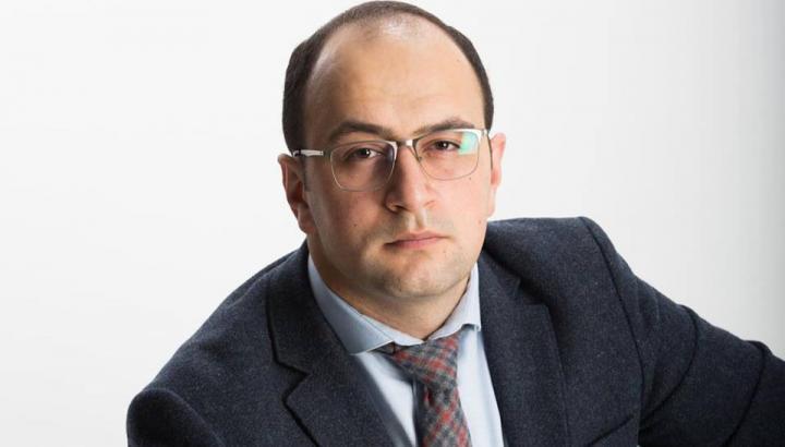 Վաղ առավոտից ընդդիմադիրների բնակարաններում խուզարկություններ են․ Հայկ Մամիջանյան