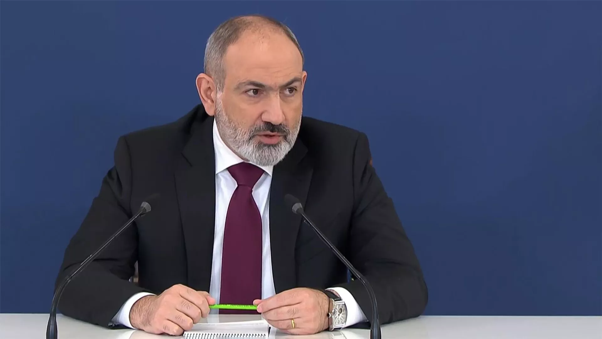 Փաշինյանը ճգնաժամերը թաքցնում է եկեղեցու դեմ արշավով. «Ժողովուրդ»