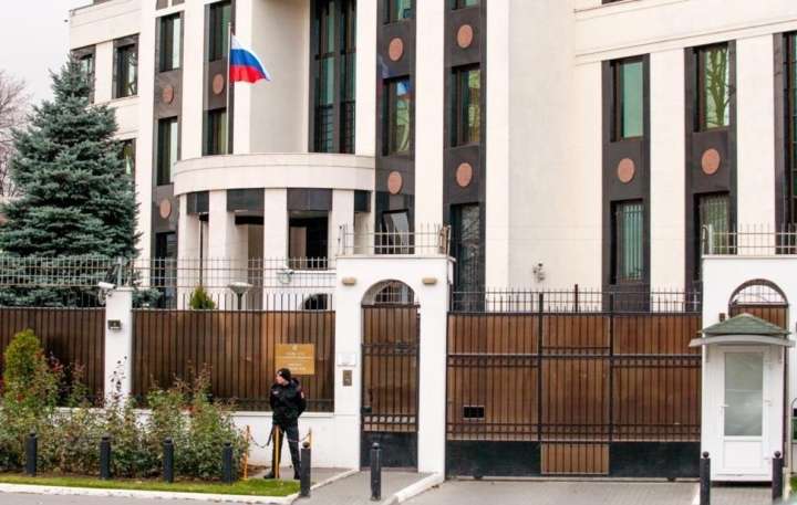 Մոլդովան արտաքսում է ՌԴ դեսպանատան աշխատակիցներին