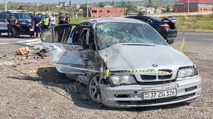 Գեղարքունիքի մարզում բախվել են «BMW»-ն ու «Toyota»-ն. 6 վիրավորներից 6 ամսական տղան հիվանդանոցում մահացել է. բժիշկները պայքարում են մյուսների կյանքի համար