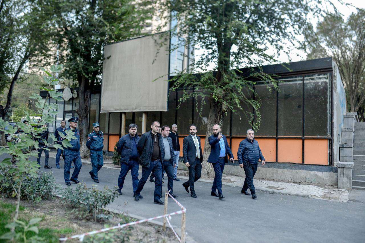 «Օղակաձև զբոսայգու տարածքում գտնվող սրճարանային կառույցը կփոխարինվի կանաչապատ տարածքով»․ Տիգրան Ավինյան