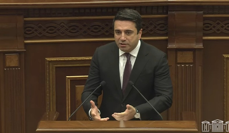 Եկեղեցու դեմ որևէ մեկը չի պայքարում, բայց այն մարդիկ, որոնք արատավորում են, պետք է հեռանան. ԱԺ նախագահ
