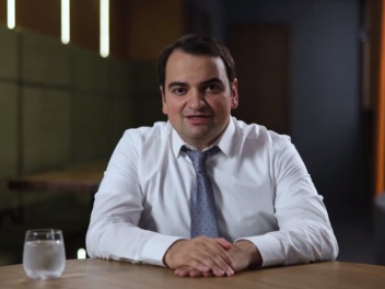 Երկրի ղեկավարը զբաղվում է ամեն ինչով, բացի իր հիմնական գործերից․ Նարեկ Կարապետյան