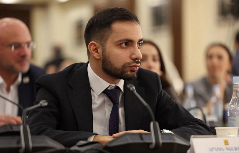 Սարյանով գնացող քաղաքացիները գոհ են, Մաշտոցով եկողները մի քիչ դժգոհ են. Գալջյան