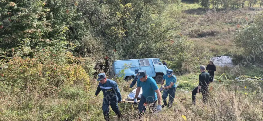 Ստեփանավան-Պուշկինո ավտոճանապարհին «ՈւԱԶ»-ը դուրս է եկել ճանապարհի երթևեկելի գոտուց և գլորվելով հայտնվել ձորում․ կա 1 զոհ, 3 վիրավոր