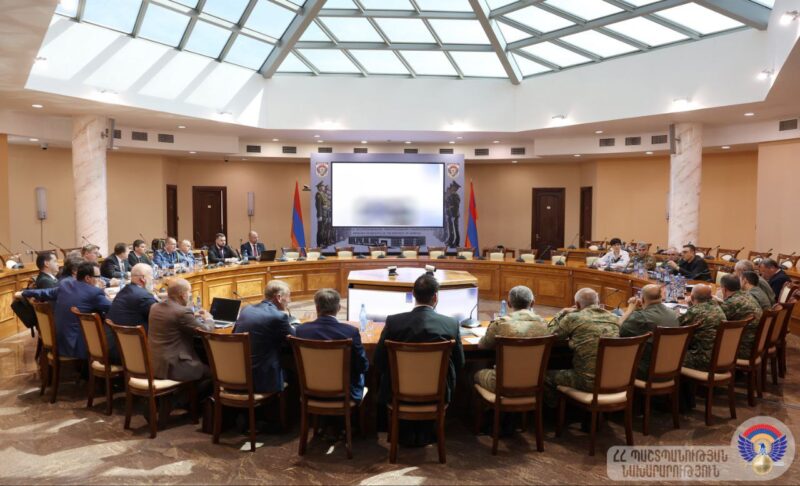 ՊՆ-ում քննարկվել են ՀՀ-Սլովակիա համագործակցության հարցեր, ձեռք են բերվել պայմանավորվածություններ