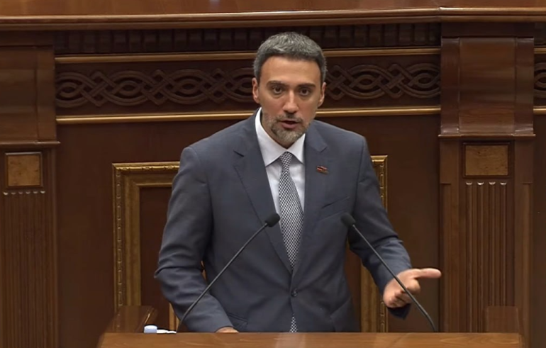 Վստահ եմ, մի օր դուք հասնելու եք Տիգրան Մեծին, լինելու է այդպիսի խնդիր, որ ասեք՝ ինքն է մեղավոր. Արամ Վարդևանյանը՝ ՔՊ-ին