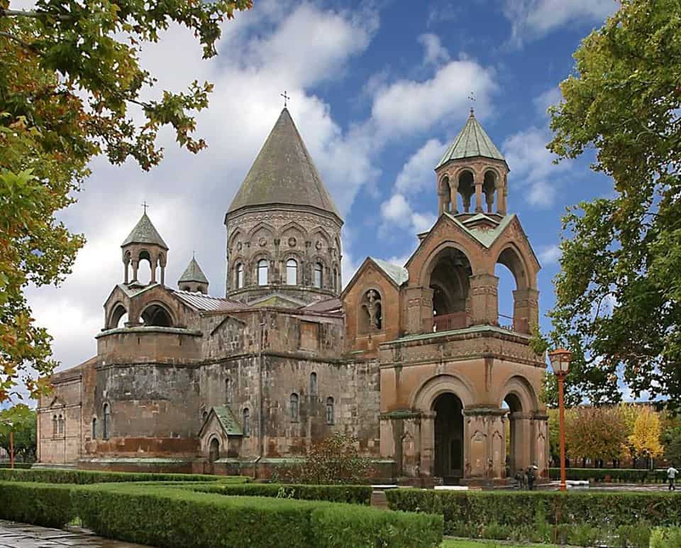 Միքայել Սրբազանի դեմ ձեռնարկված քայլերը ոչ այլ ինչ են, քան դասական իմաստով՝ քաղաքական հետապնդում. Մայր Աթոռ