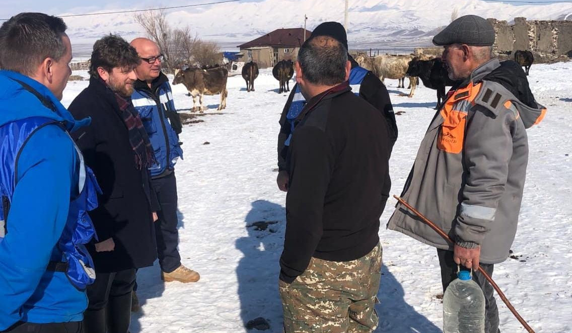 Ֆրանսիայի դեսպանը ԵՄ դիտորդական առաքելության հետ այցելել է Նորաբակ գյուղ