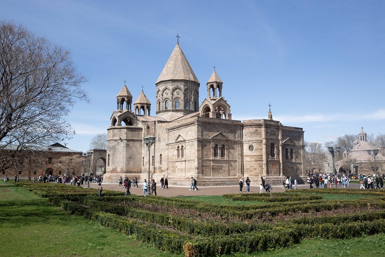 Կա ինֆորմացիա՝ ՀԱԵ ձևաչափերով մուտք են գործում ստվերային գումարներ՝ քաղաքական նպատակով օգտագործելու համար. Փաշինյան