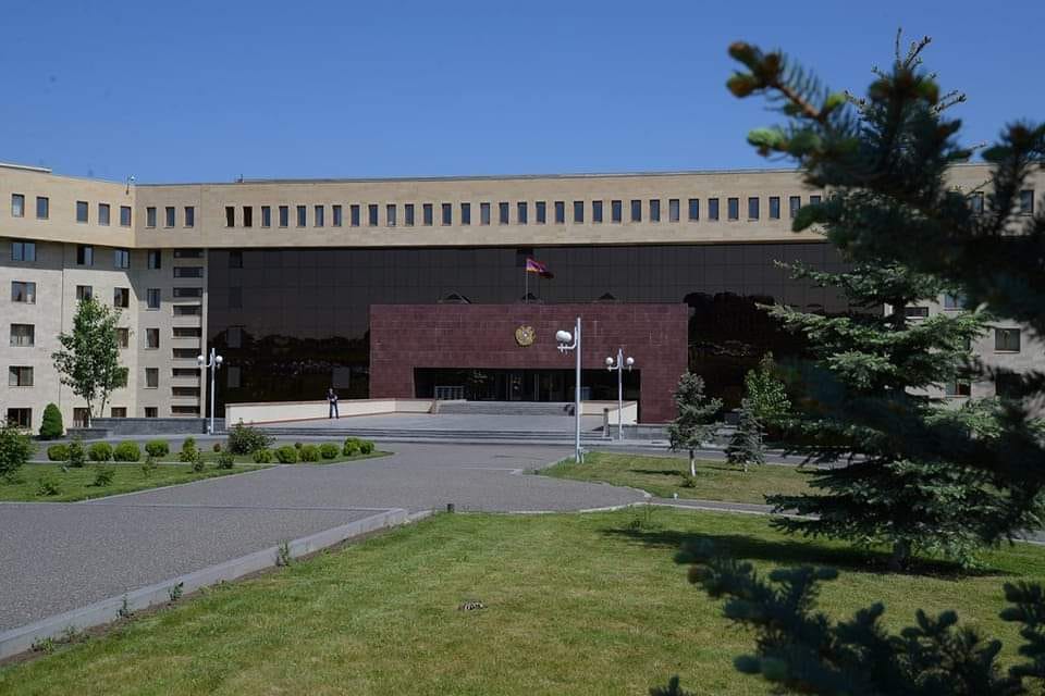МО Азербайджана создает информационную основу для очередной провокации: МО РА