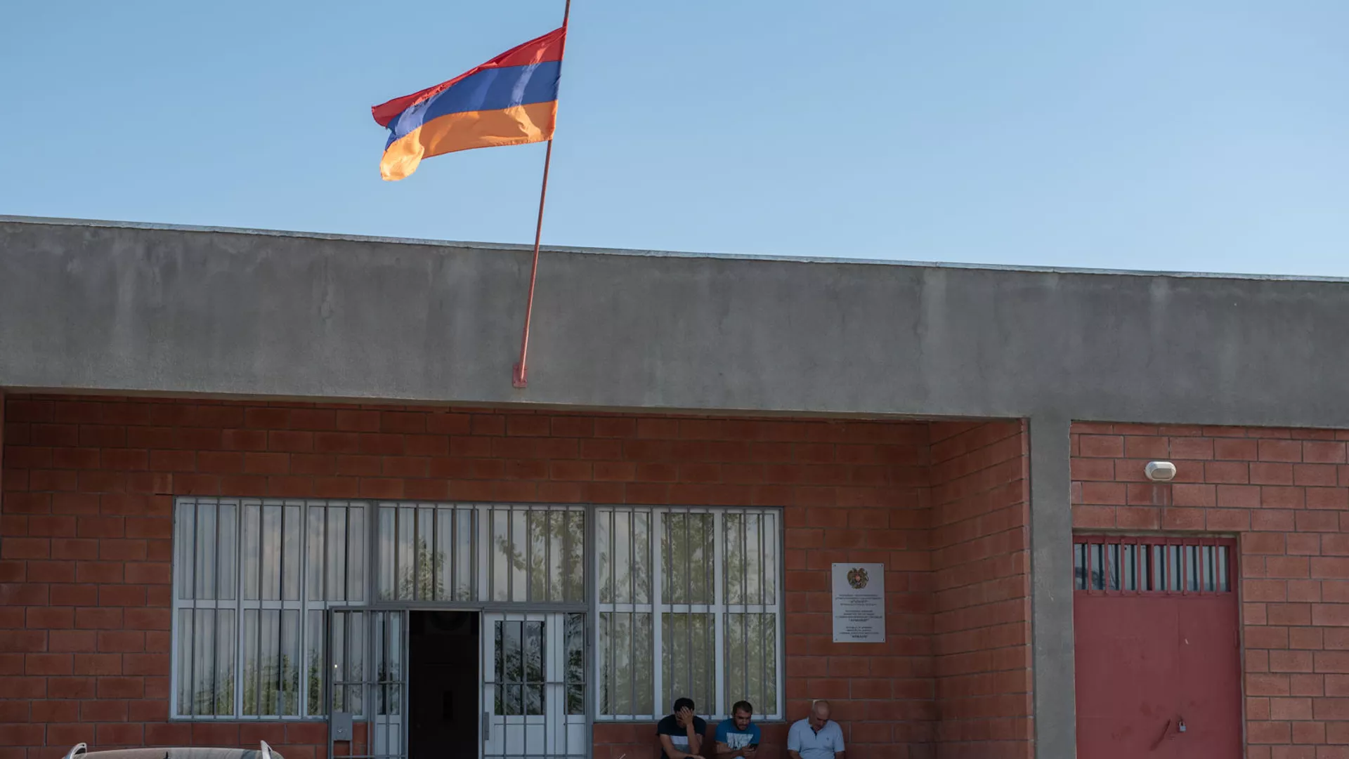 ՔԿՀ ծառայողները բացատրական աշխատանքներ են տանում հացադուլավորների հետ. խոսնակ