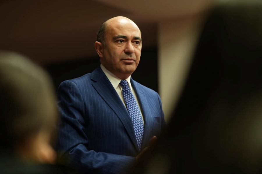 Մեզ զորավարժություններ են պետք, ոչ թե շքերթ․ «Լուսավոր Հայաստան»