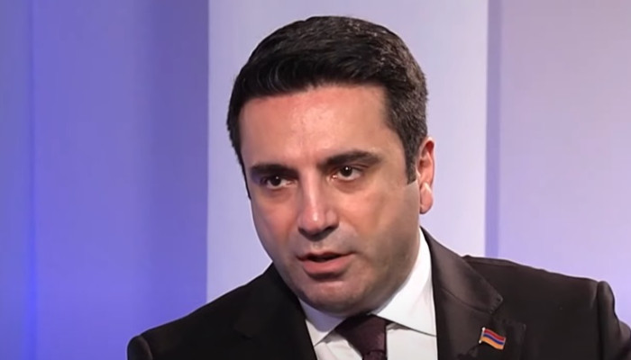 «Պատճառը նաև մեր կողմի լեգիտիմության պակասն էր». Սիմոնյանը՝ Ղարաբաղի վրա հարձակման մասին
