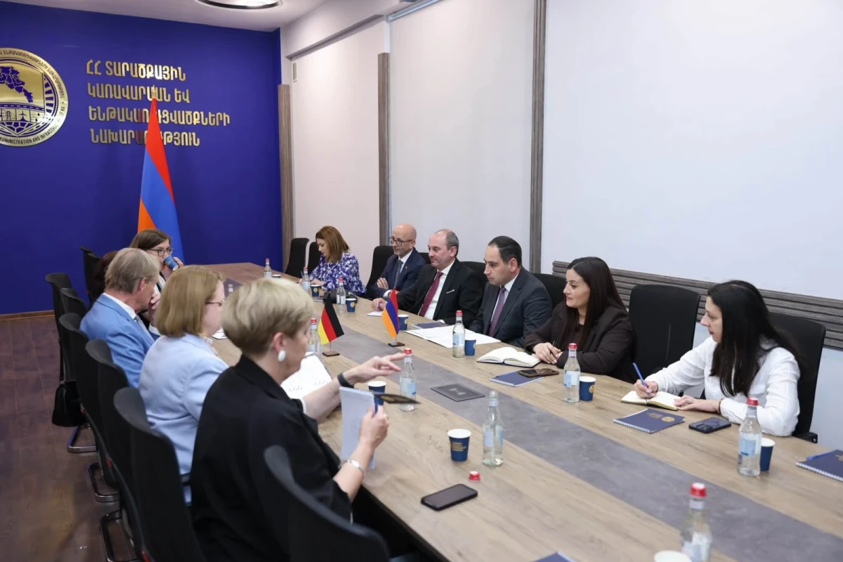 Դավիթ Խուդաթյանը Լայպցիգի քաղաքապետի հետ քննարկել է ենթակառուցվածքների, էներգաարդյունավետության և կանաչ զարգացման ուղղությունները
