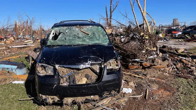 В США шесть человек погибли из-за урагана