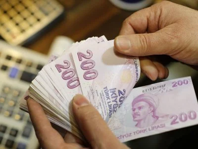 Թուրքական արժույթը նորից թարմացրել է պատմական նվազագույնը