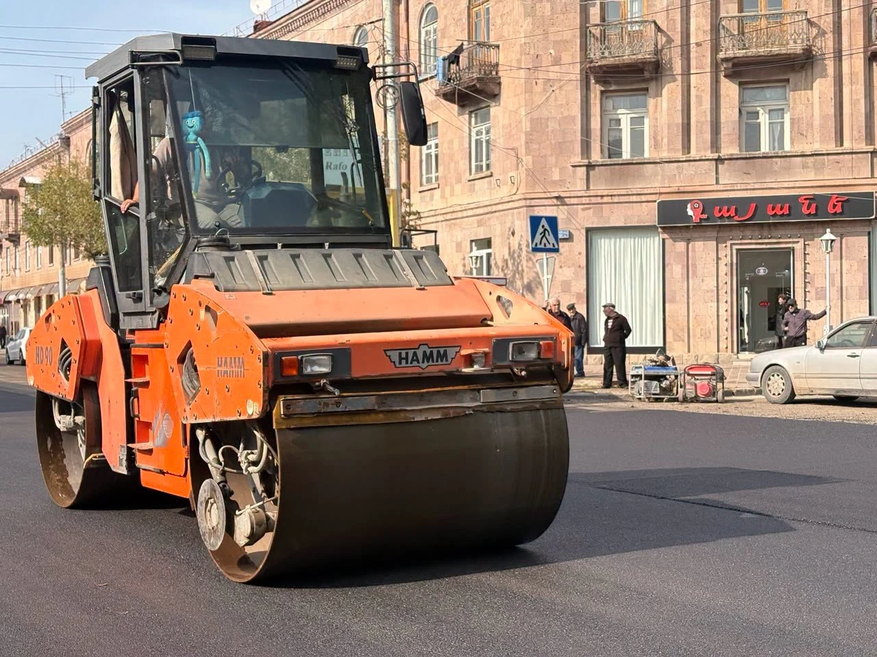 Գյումրիում պետական բյուջեի միջոցներով իրականացվող միջին նորոգման աշխատանքներն ընթացքի մեջ են