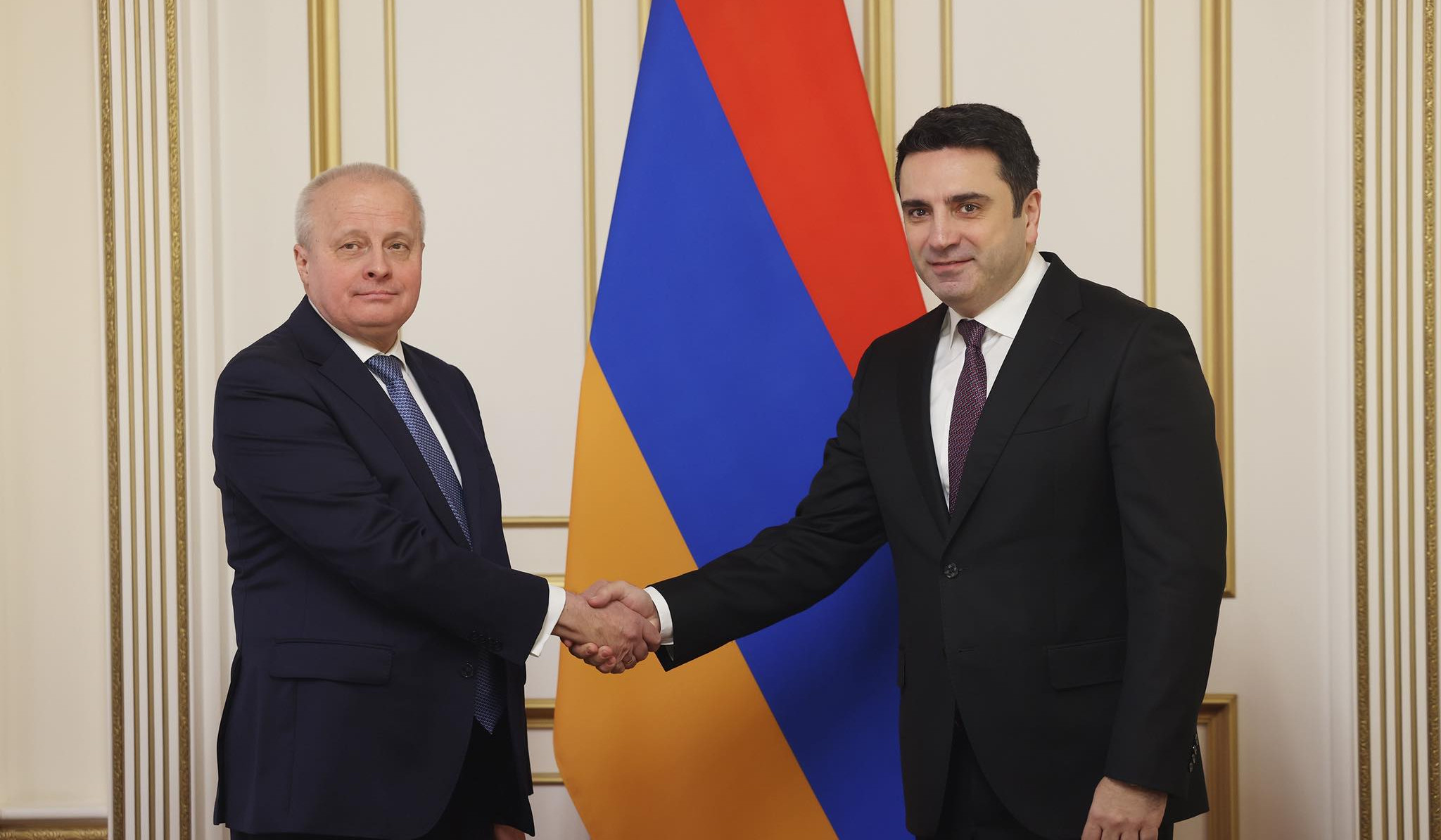 Ալեն Սիմոնյանն ու ՌԴ դեսպանը քննարկել են երկկողմ կապերին առնչվող հարցեր