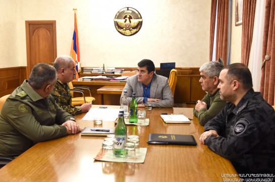 Արցախի նախագահը խորհրդակցություն է անցկացրել ուժային կառույցների ղեկավարների հետ