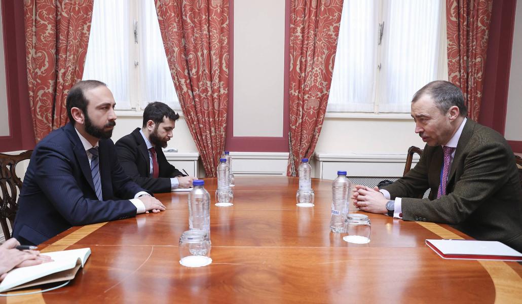 Ադրբեջանն իր գործողություններով խաթարում է Հարավային Կովկասում խաղաղության հաստատմանն ուղղված Հայաստանի ջանքերը․ Միրզոյանը հանդիպել է Կլաարի և Գրոնոյի հետ