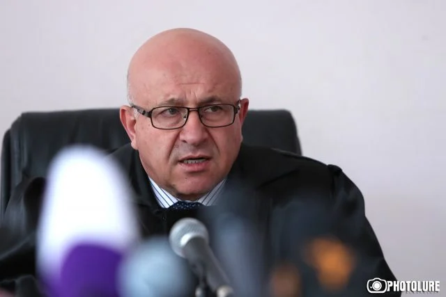 Մնացական Մարտիրոսյանը մի դեպքում կգնա նոր դատարան. նա պայման ունի․ «Ժողովուրդ»