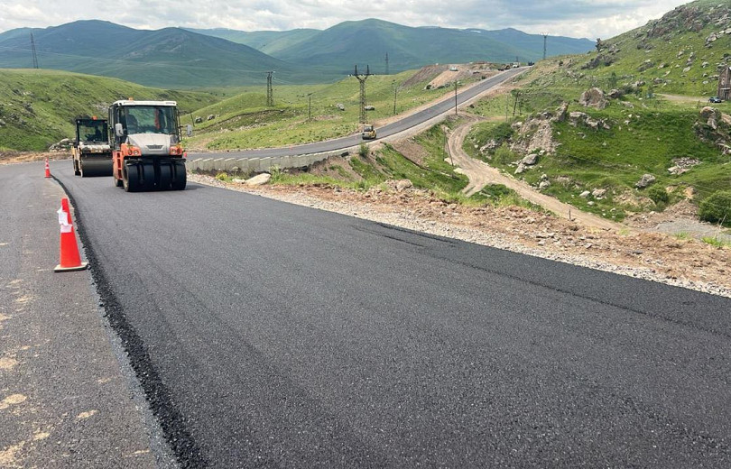 Մ-2 միջպետական ճանապարհի՝ Ծղուկ բնակավայրի մոտ դժվարանցանելի տեղամասի վերակառուցում է իրականացվում