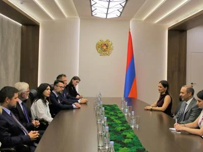 Արմեն Գրիգորյանն ընդունել է Լուցիան Պիետժչիկի գլխավորած պատվիրակությանը