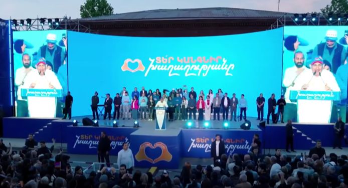 Ելույթով հանդես եկա Արմավիրի մեծ հանդիպմանը. Փաշինյան