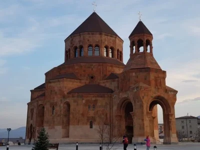 Ադրբեջանը չի զղջում օկուպացված Ստեփանակերտում հայկական եկեղեցիների քանդման համար