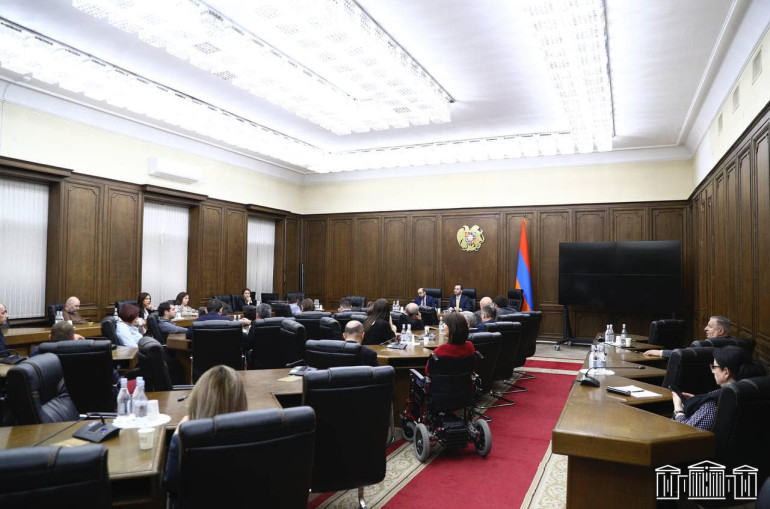ԱԺ-ում տեղի է ունեցել «ՔՊ» նիստ․ քննարկվել են Արցախից տեղահանված անձանց տրամադրվող աջակցության ծրագրերը
