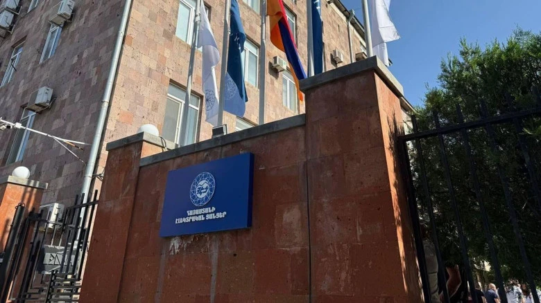 Սեփականության խլում՝ «շարադրությամբ». «Փաստ»