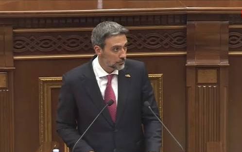 Ատելության խոսք տարածող է, պետք է իրավական հետևանքներ առաջացնի. Վարդևանյանը՝ Չախոյանի մասին