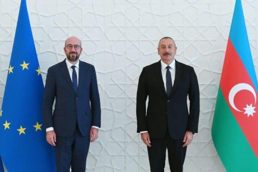 Շառլ Միշելը Ալիևին կոչ է արել ապահովել ԼՂ հայերի նկատմամբ արժանապատիվ վերաբերմունք, հումանիտար օգնություն