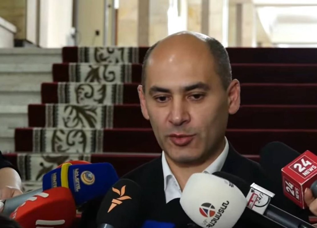 ՔՊ-ն չի հանգստացել, չի մարսում Գյումրիում եղածը. Կարեն Բադալյանի հետ ոչ մի կերպ կապ հաստատել չի ստացվել. Մարտուն Գրիգորյան