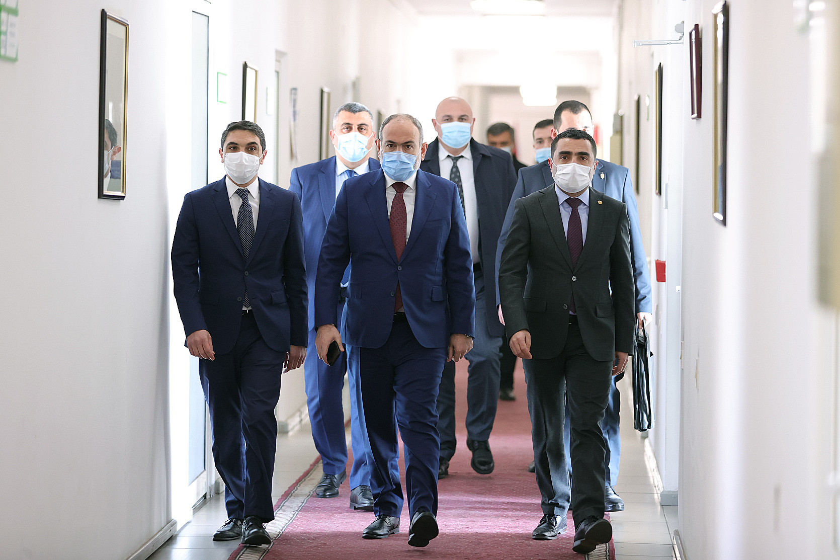 Վարչապետը Շրջակա միջավայրի նախարարության աշխատակազմին է ներկայացրել նորանշանակ նախարարին